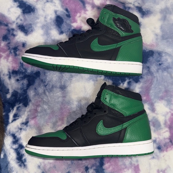 Jordan 1 Retro High Pine Green Black - 8.5 Men’s/ 10 Women’s - Picture 9 of 9
